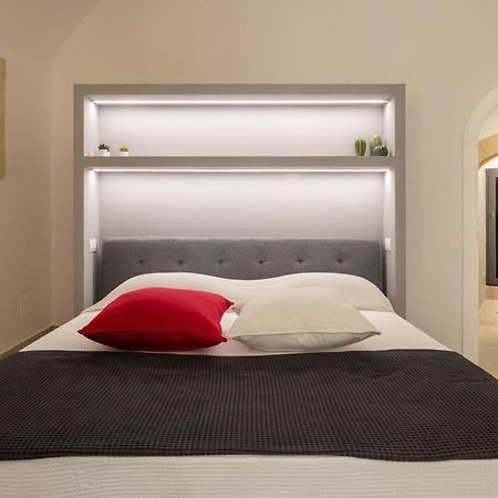 Esperia Luxury Suite & Apartment Noto Exterior foto